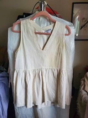 Elizabeth and James Gabby V-Neck Silk-linen Blend Peplum Tunic